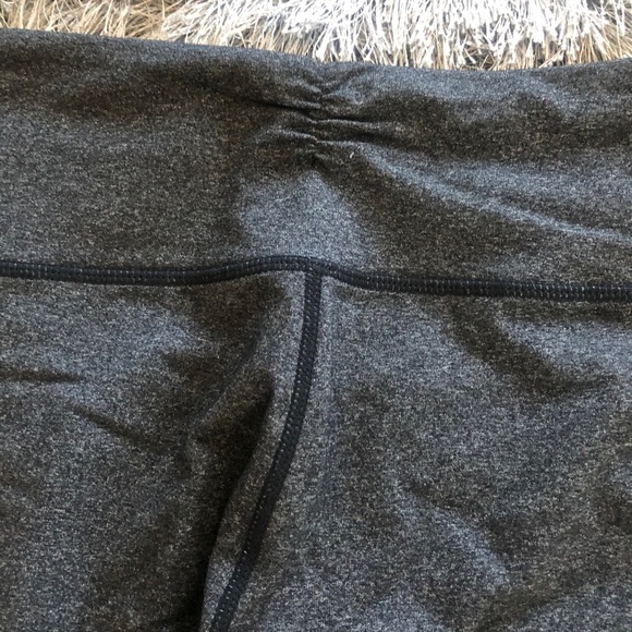 Lululemon Gather & Crow Crop - Picture 8 of 12